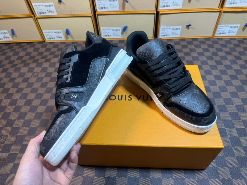 Louis Vuitton LV Trainer Low "Monogram Black"