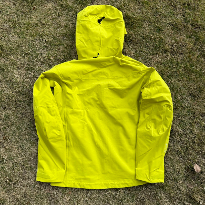 Jaqueta Arc'teryx Alpha SV 7 - Amarelo Néon