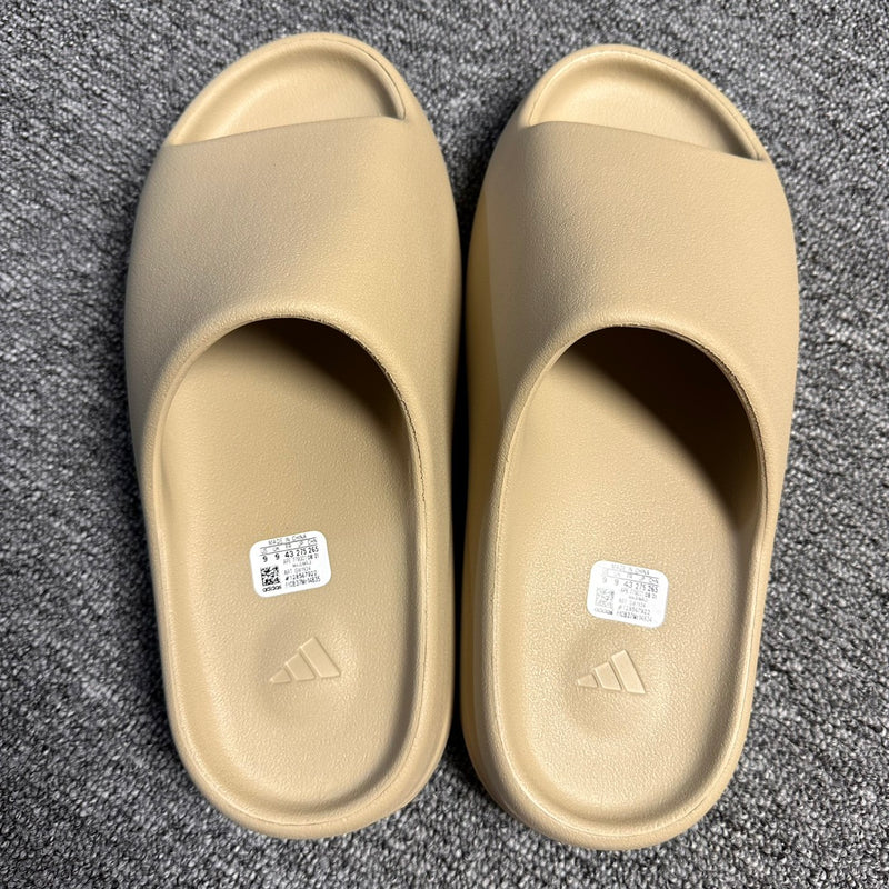 Adidas Yeezy Slide "Bege"