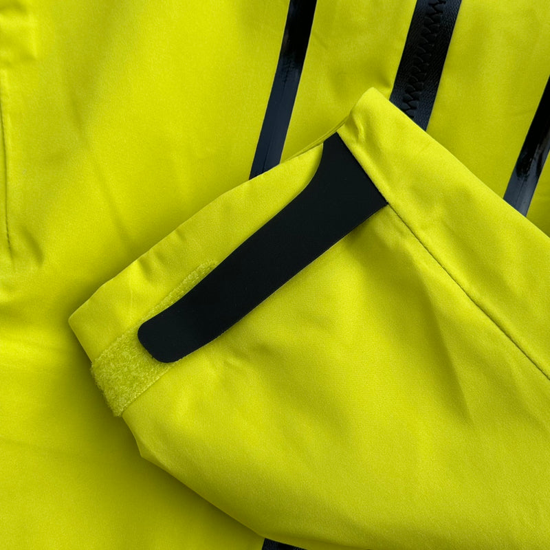 Jaqueta Arc'teryx Alpha SV 7 - Amarelo Néon