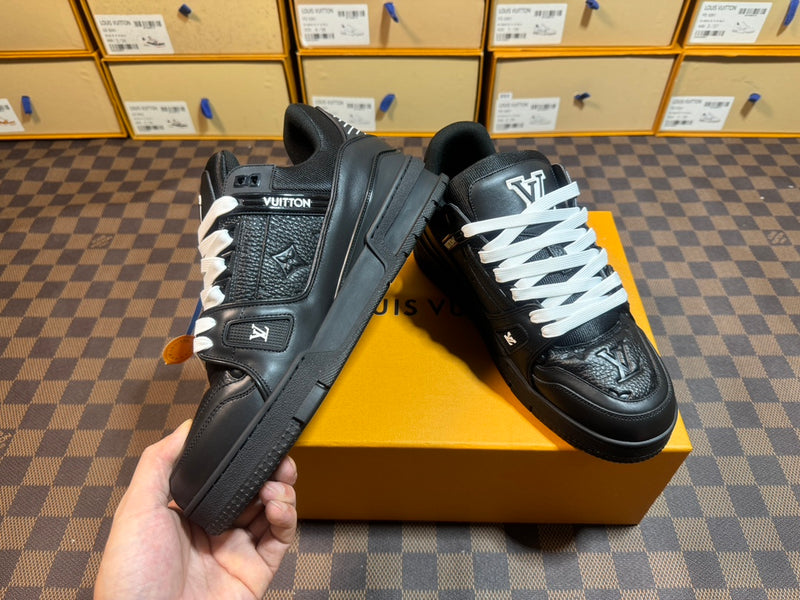 Louis Vuitton LV Trainer Low "Black White"