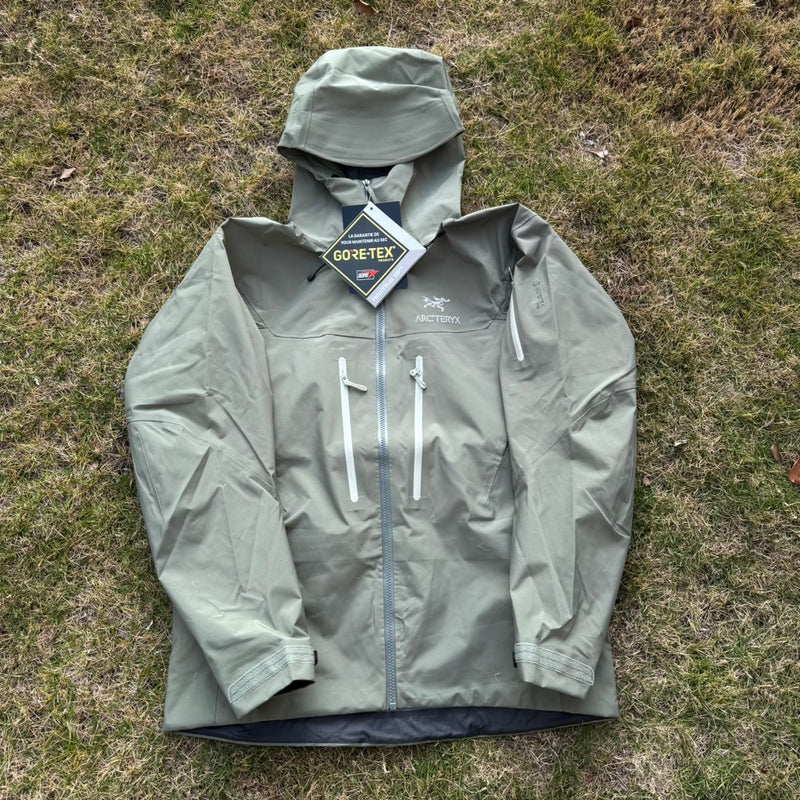 Jaqueta Arc'teryx Alpha SV 7 - Cinza