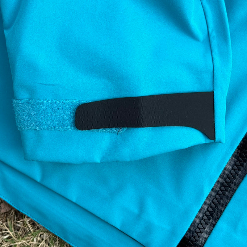 Jaqueta Arc'teryx Alpha SV 7 - Azul