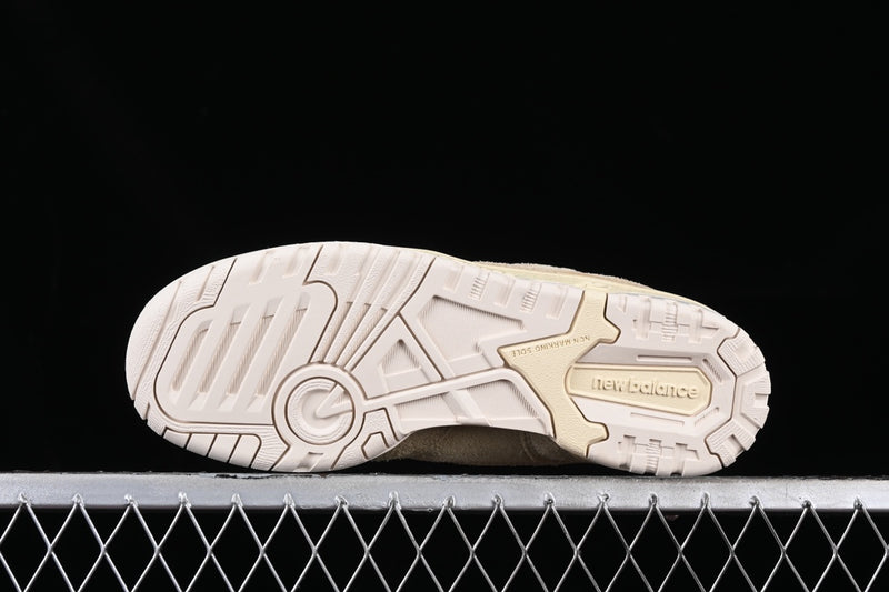 New Balance 550 "Taupe Beige"