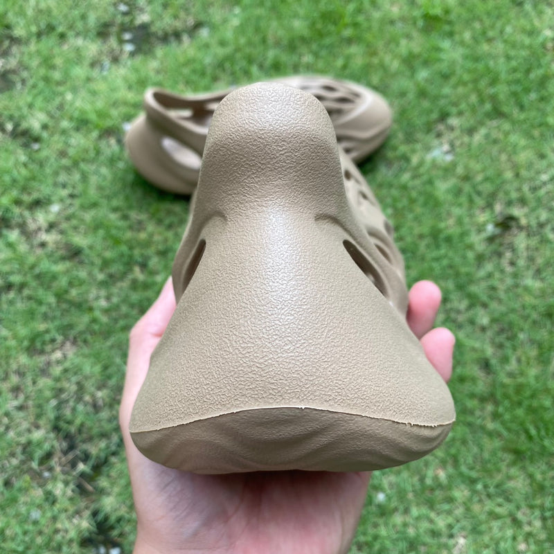 Adidas Yeezy Foam Runner "Stone Sage"
