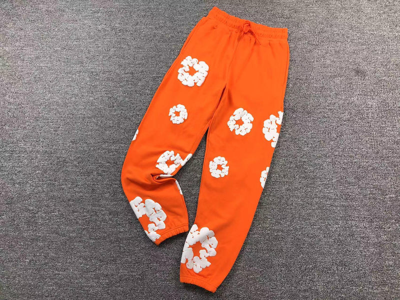 Conjunto Denim Tears Cotton Wreath com Calça - Laranja