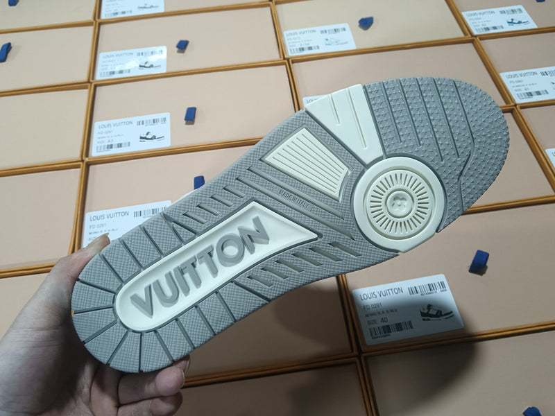 Louis Vuitton LV Trainer Low "Grey"