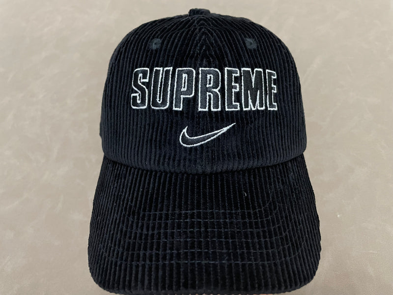 Boné Supreme x Nike Arc Corduroy 6-Panel