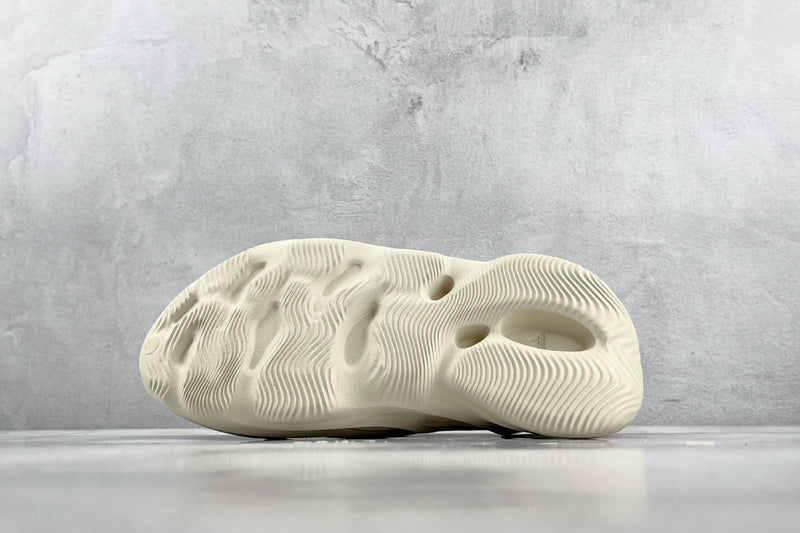 Adidas Yeezy Foam Runner "Sand Style"