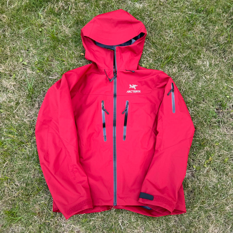 Jaqueta Arc'teryx Alpha SV 7 - Vermelho