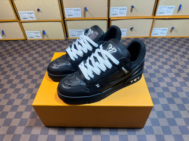 Louis Vuitton LV Trainer Low "Black White"