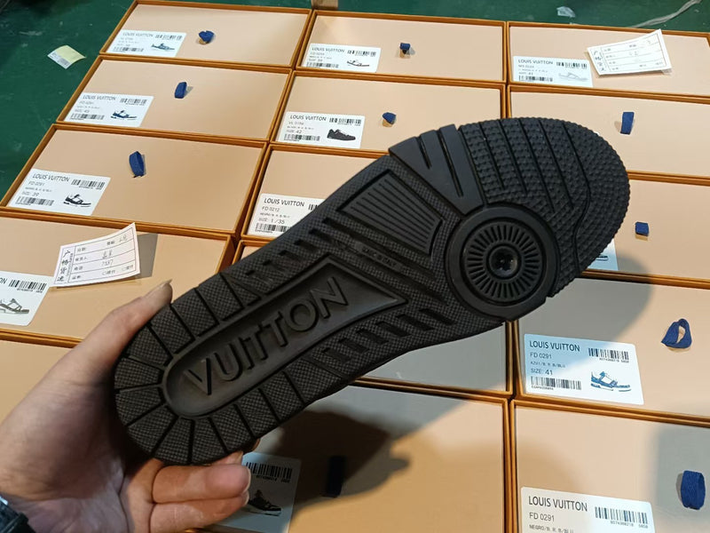 Louis Vuitton LV Trainer Low "Black"