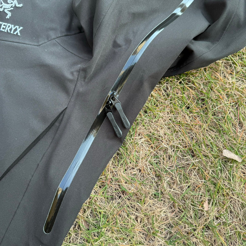 Jaqueta Arc'teryx Alpha SV 7 - Preto