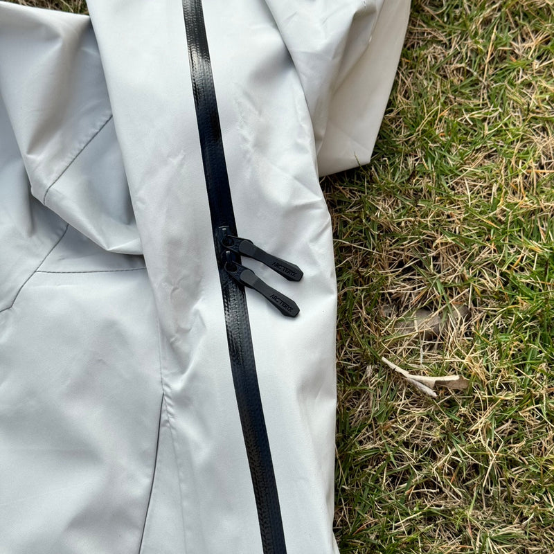 Jaqueta Arc'teryx Alpha SV 7 - Branco