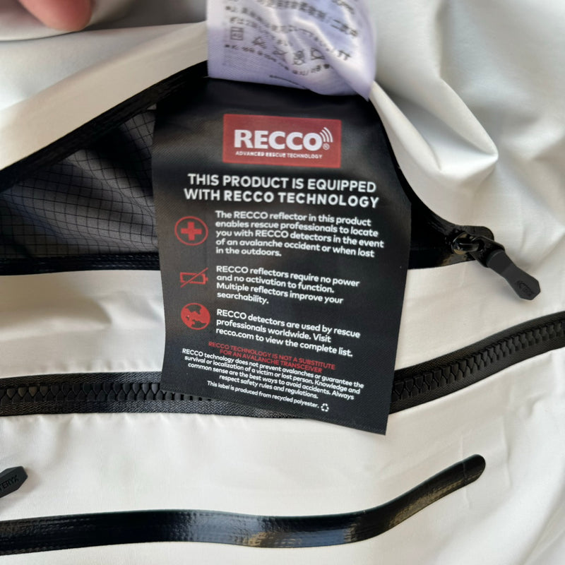 Jaqueta Arc'teryx Alpha SV 7 - Branco