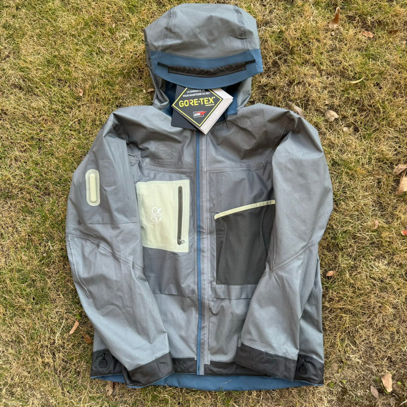 Jaqueta Arc'teryx Alpha SV 7 - Azul Aço