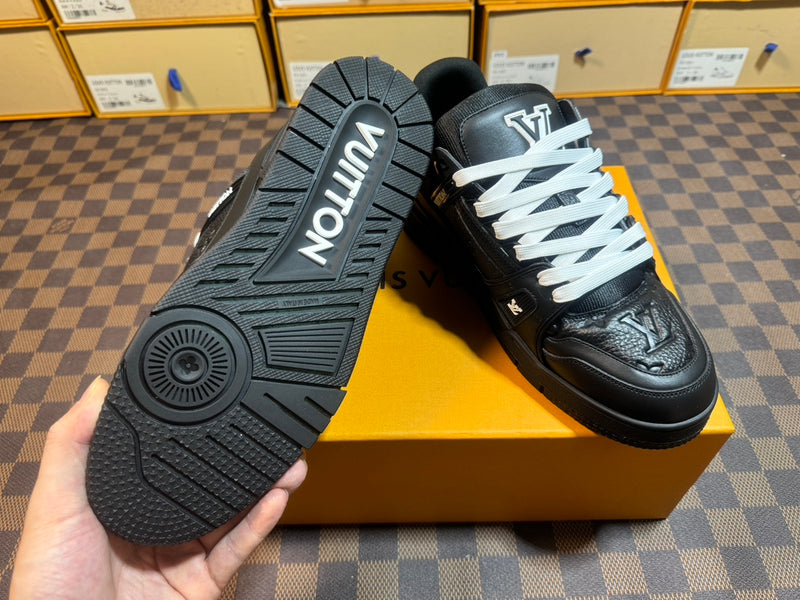 Louis Vuitton LV Trainer Low "Black White"