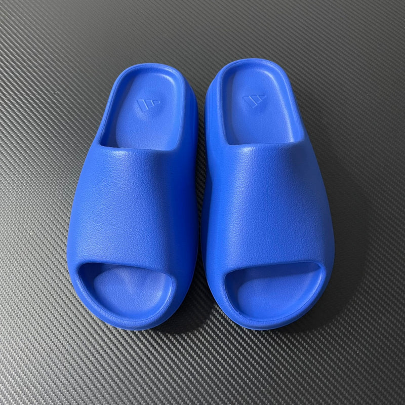 Adidas Yeezy Slide "Azure"