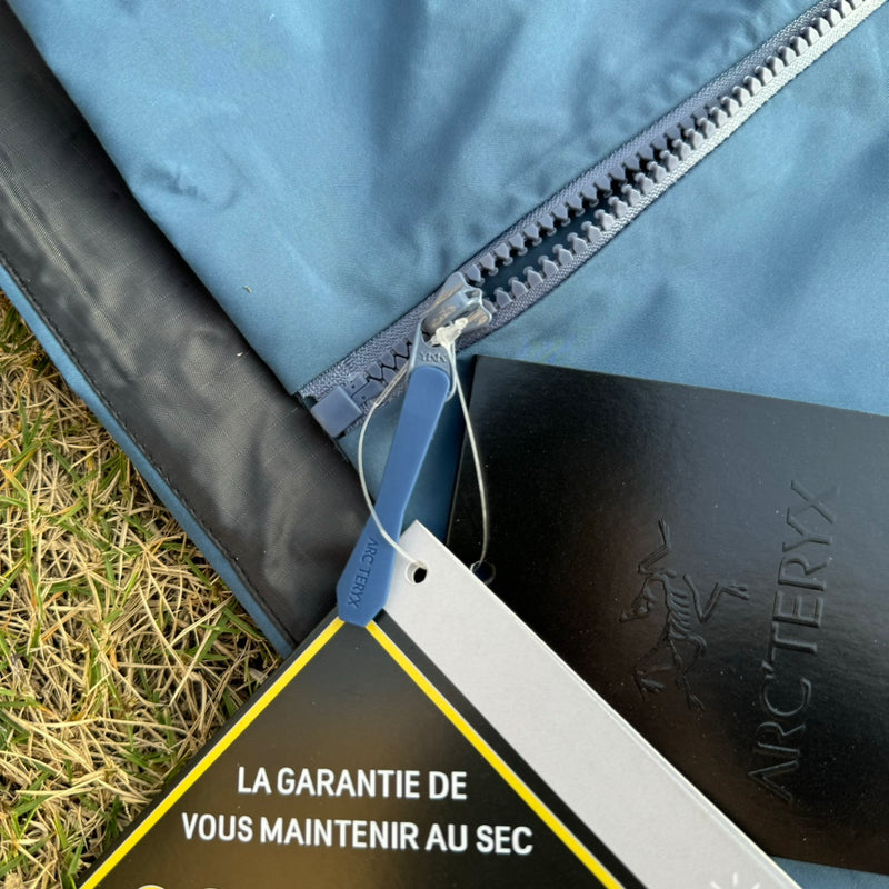 Jaqueta Arc'teryx Alpha SV 7 - Azul Aço