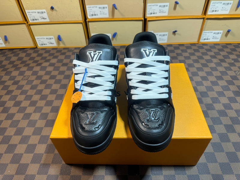 Louis Vuitton LV Trainer Low "Black White"