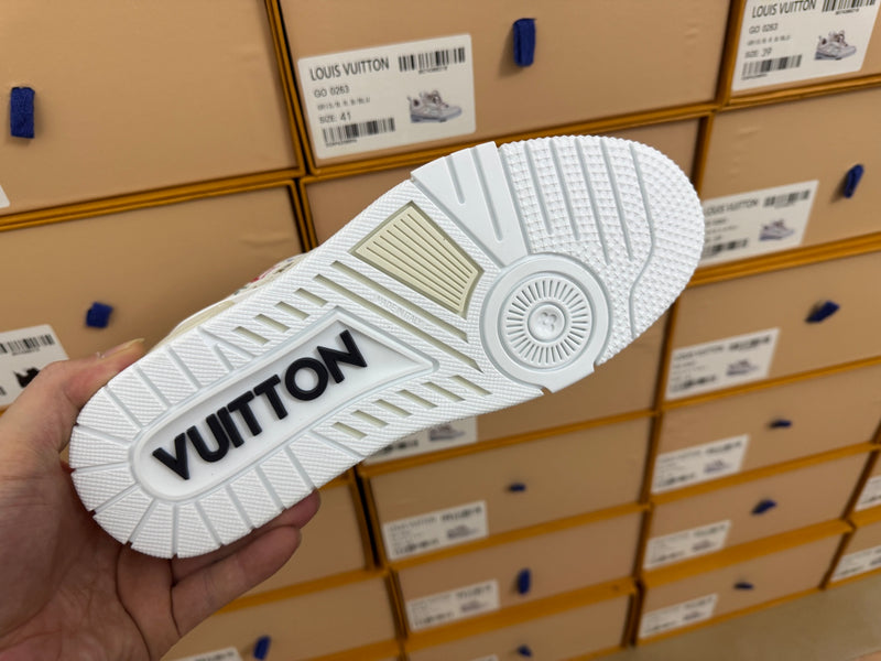 Takashi Murakami x Louis Vuitton LV Trainer Low "White"