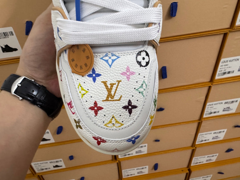 Takashi Murakami x Louis Vuitton LV Trainer Low "White"